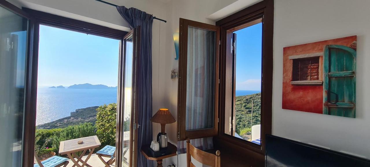 Guest House Villa Il Gabbiano Ponza Exteriör bild