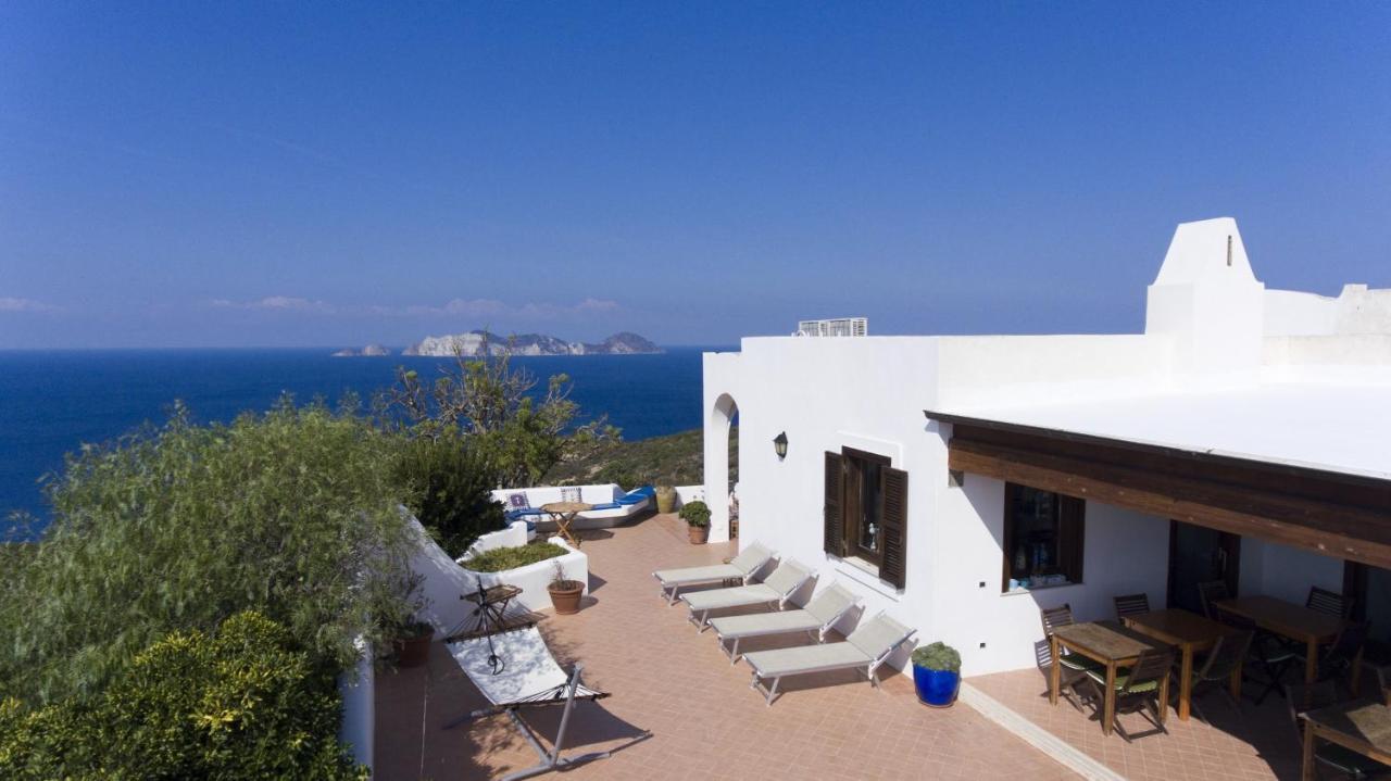 Guest House Villa Il Gabbiano Ponza Exteriör bild